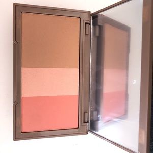 Urban Decay Flushed -Streak NIB